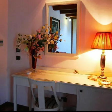 Oda ve Kahvaltı Fattoria Il Borghetto *